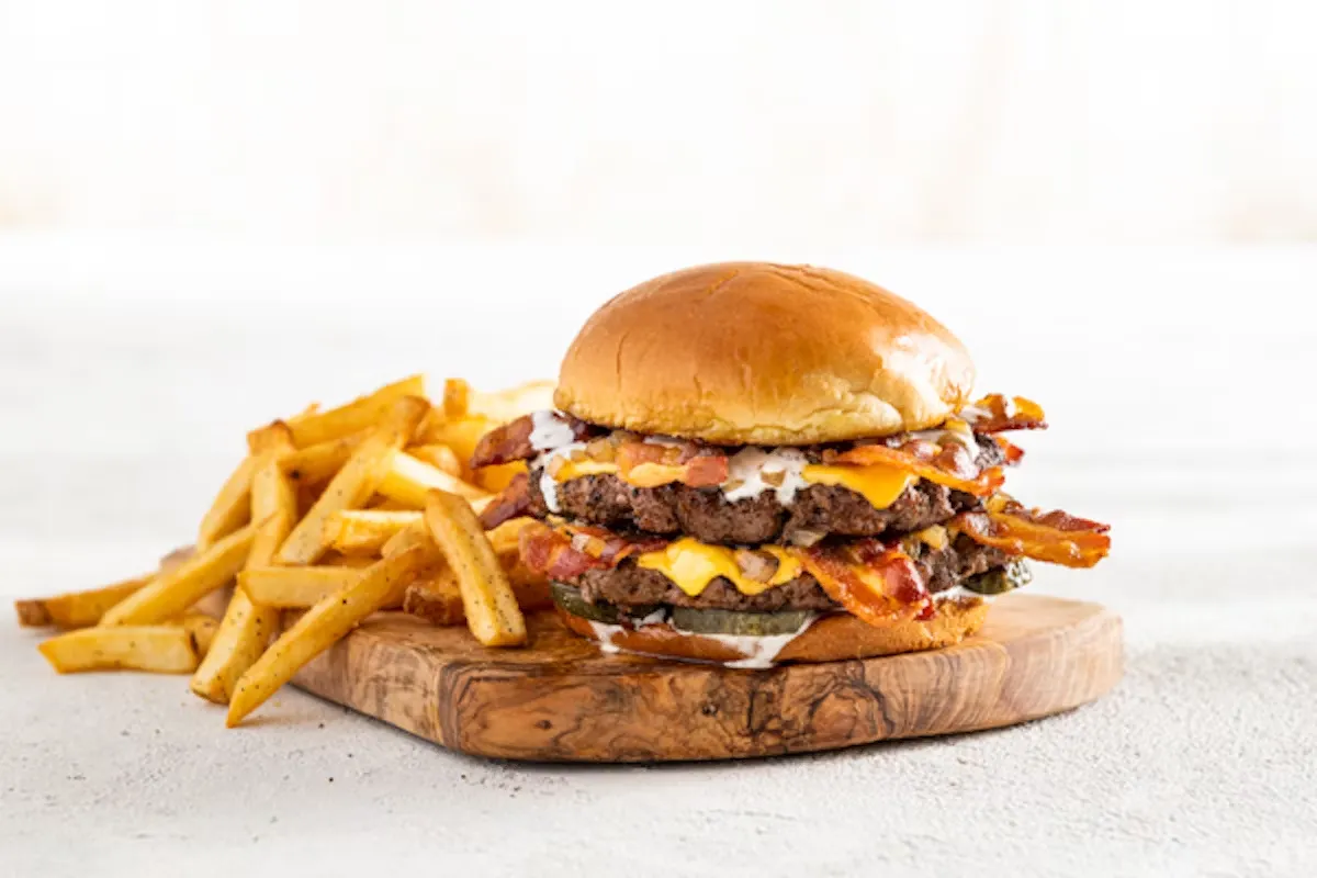 Bacon Rancher Burger