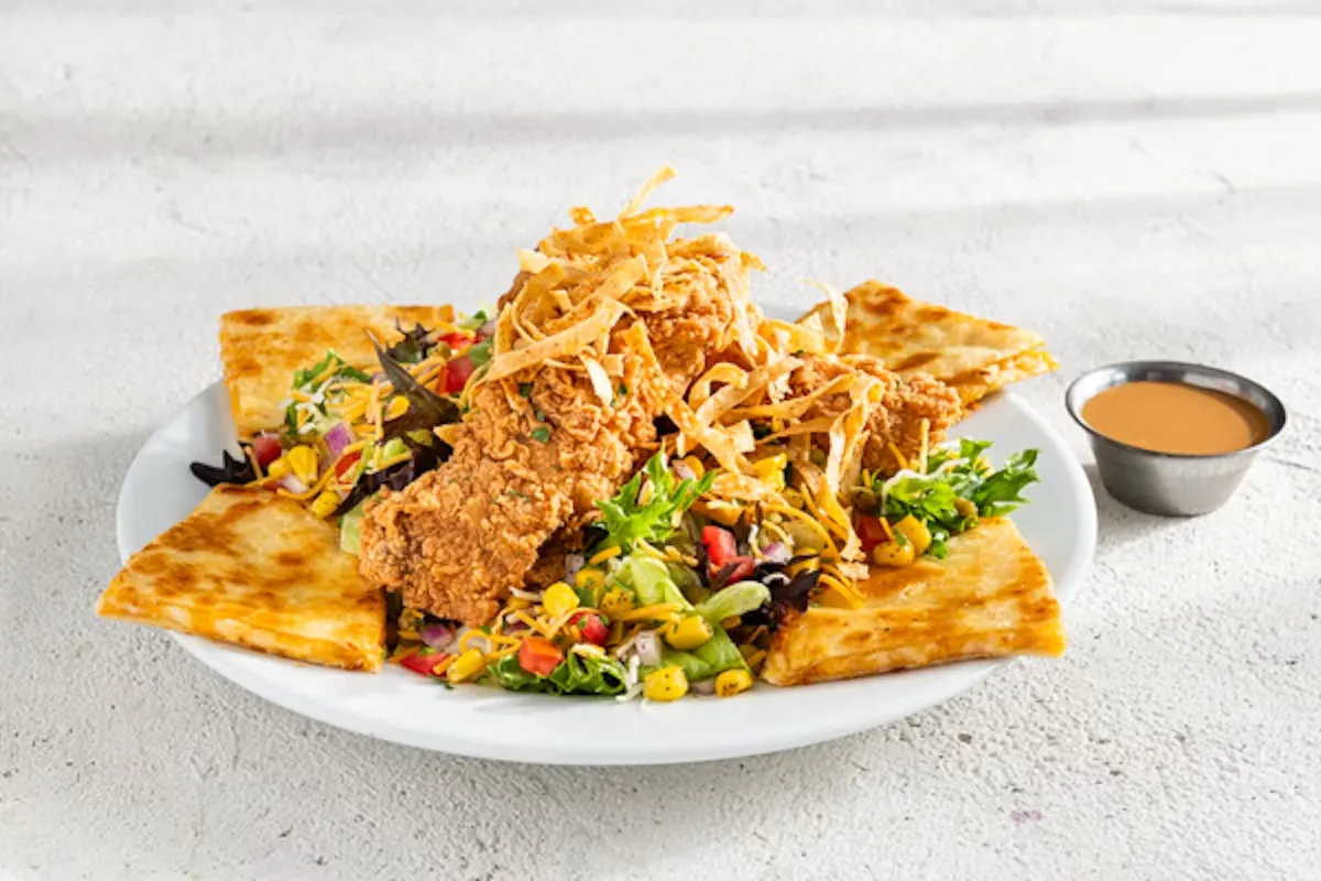 Quesadilla Explosion Crispers Salad